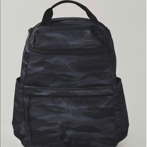 LLL Around Town Backpack
Mini Camo DRK Slate BlK